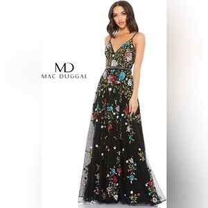 Mac Duggal 5400D black multicolor Size 4